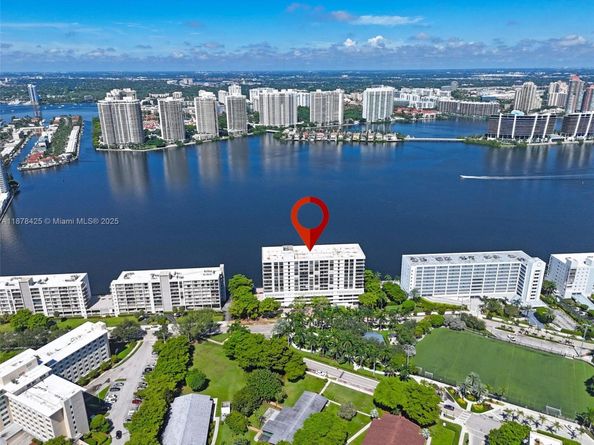17720 N Bay Rd 903, Sunny Isles Beach FL 33160