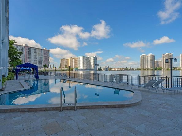 17720 N Bay Rd 903, Sunny Isles Beach FL 33160