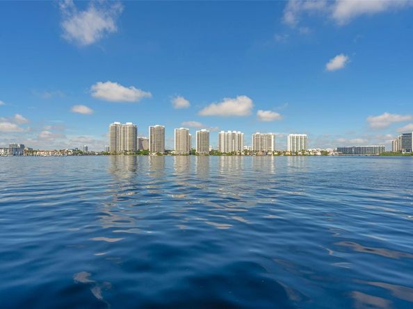 17720 N Bay Rd 903, Sunny Isles Beach FL 33160