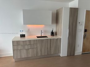1215 West Ave 309, Miami Beach FL 33139