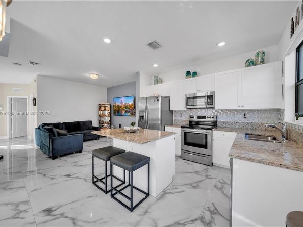 11361 SW 249th St, Homestead FL 33032