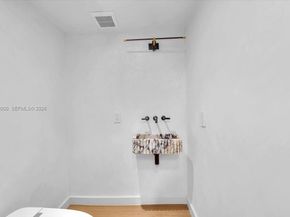 806 Medina Ave, Coral Gables FL 33134