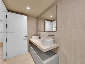 806 Medina Ave, Coral Gables FL 33134