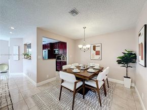 5043 Pointe Emerald Ln, Boca Raton FL 33486