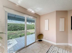 5043 Pointe Emerald Ln, Boca Raton FL 33486