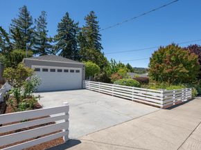 9 INNER Circle, Redwood City CA 94062