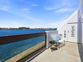 608 Portofino Lane, Foster City CA 94404