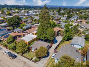 334 Pennsylvania Avenue, Santa Cruz CA 95062