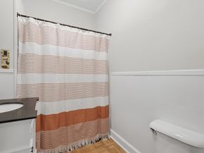 76 Grant St, Gardner MA 01440
