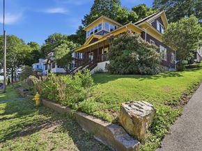 76 Grant St, Gardner MA 01440