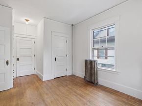 76 Grant St, Gardner MA 01440