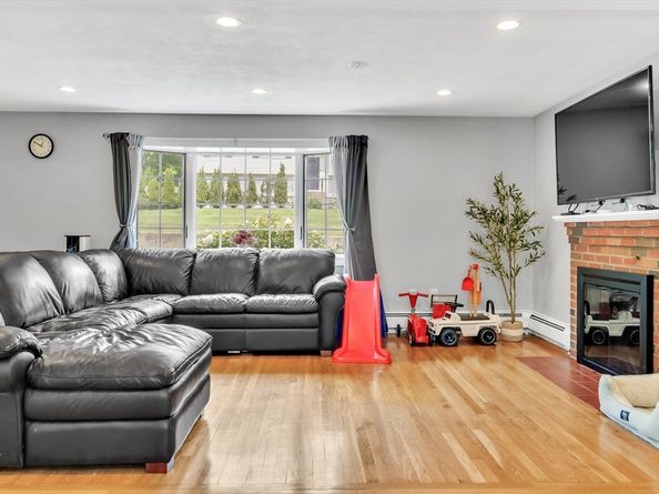 14 Otis Street, Woburn MA 01801