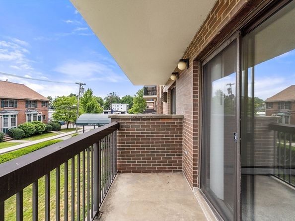 10 Williams Street 20, Watertown MA 02472