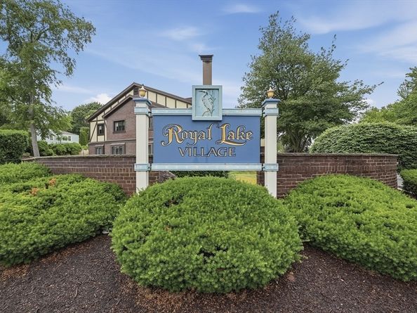 14 Royal Lake Drive 1, Braintree MA 02184