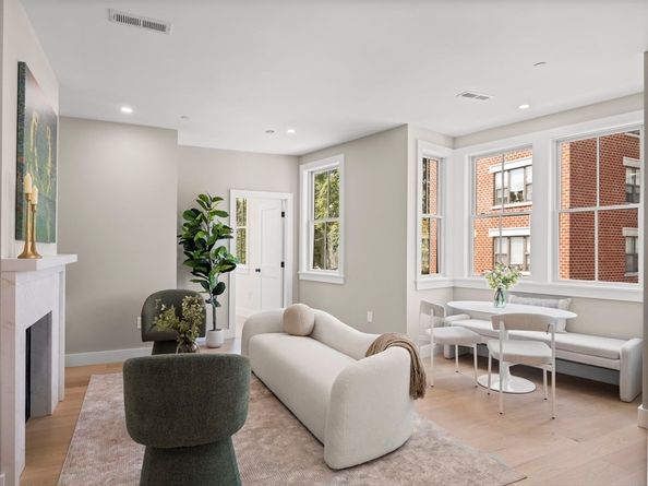 106 Bunker Hill St 6, Boston MA 02129