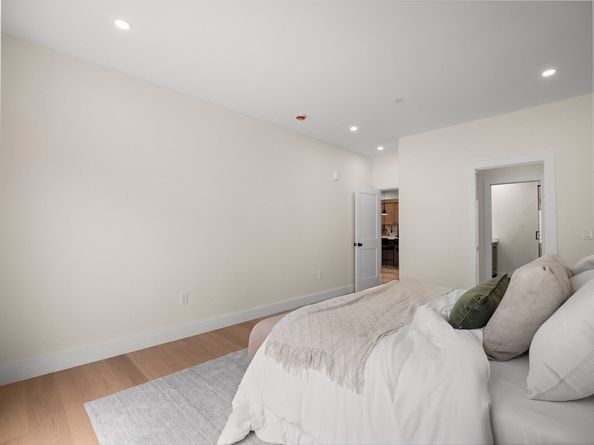 106 Bunker Hill St 6, Boston MA 02129