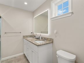 26 Brookview Ln 26, Mendon MA 01756