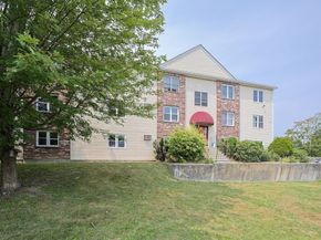 10 Nuttall Lane 1, Worcester MA 01604
