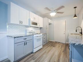 10 Nuttall Lane 1, Worcester MA 01604
