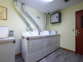 10 Nuttall Lane 1, Worcester MA 01604