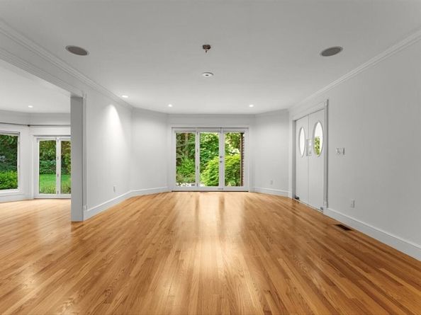5A Valley Road, Dover MA 02030