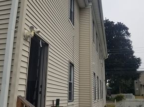 408 School Street, Webster MA 01570