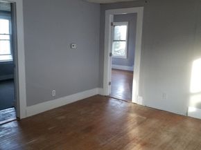 408 School Street, Webster MA 01570
