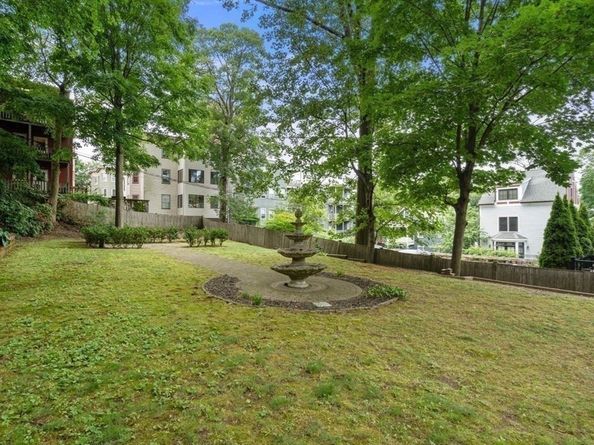 12 Zamora St, Boston MA 02130