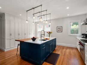 12 Zamora St, Boston MA 02130