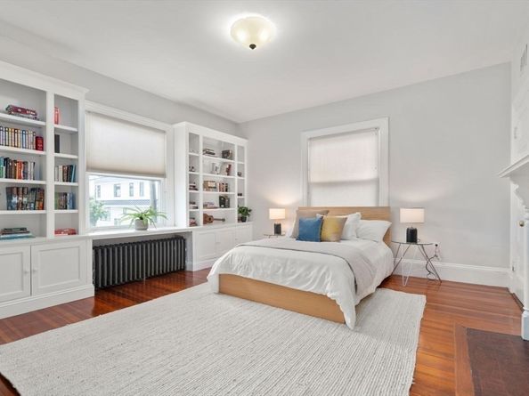12 Zamora St, Boston MA 02130