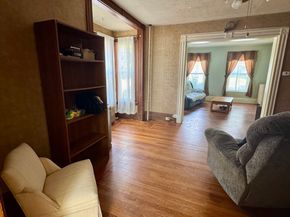 52 Elm St, North Brookfield MA 01535