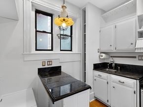 421 Marlborough St 4, Boston MA 02115