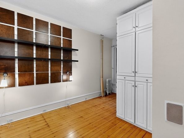 421 Marlborough St 4, Boston MA 02115
