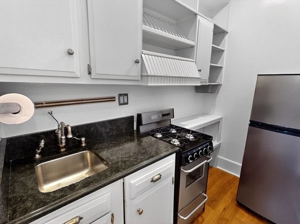 421 Marlborough St 4, Boston MA 02115