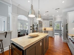 221 Victory Rd 221, Quincy MA 02171