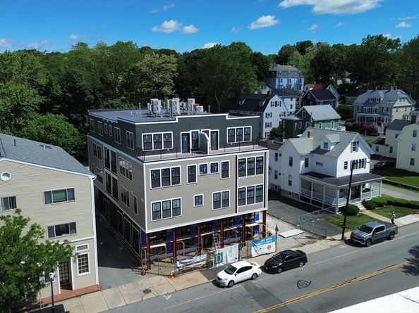421 High St 205, Medford MA 02155