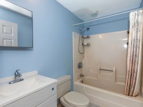 230 Willard St 204, Quincy MA 02169