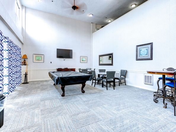 230 Willard St 204, Quincy MA 02169