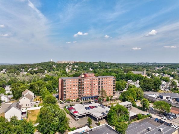 230 Willard St 204, Quincy MA 02169