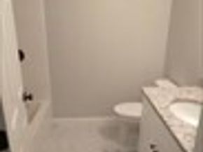 8 Foster Rd, West Brookfield MA 01585