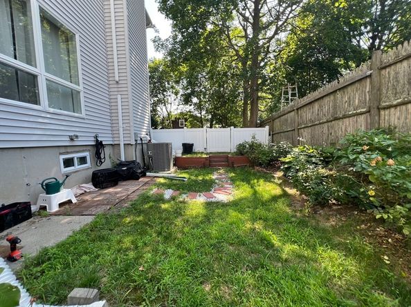 46 Suomi Rd, Quincy MA 02169