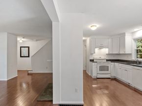68 Macintosh Lane 68, Boxborough MA 01719