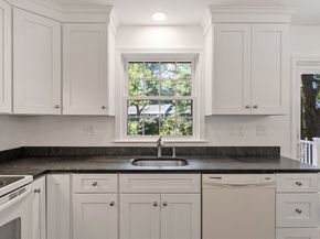 68 Macintosh Lane 68, Boxborough MA 01719