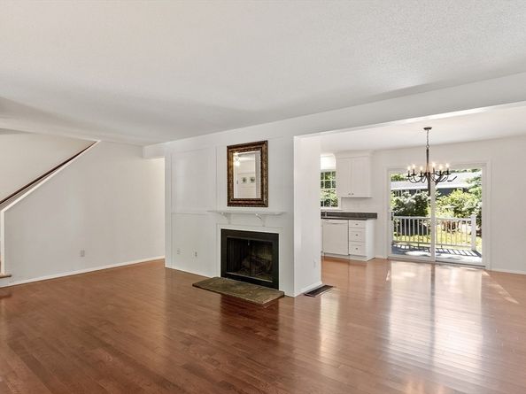 68 Macintosh Lane 68, Boxborough MA 01719