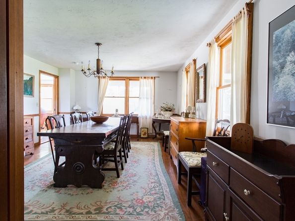 9 Birch Hill Rd, West Brookfield MA 01585