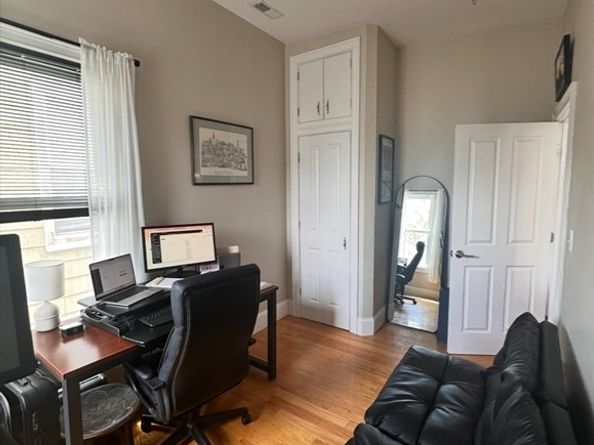 59 Story St 3, Boston MA 02127