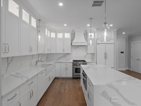 298 Washington Street 302, Westwood MA 02090
