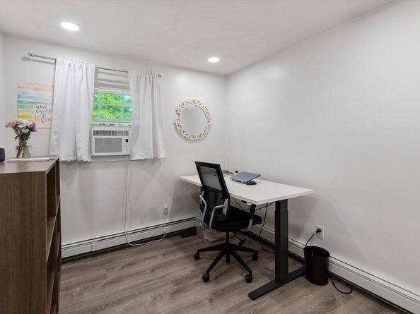 18 Brookfield Dr, Brockton MA 02302