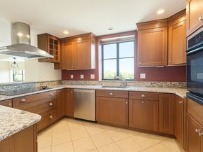 200 Ledgewood 601, Stoneham MA 02180