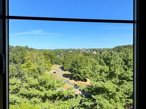 200 Ledgewood 601, Stoneham MA 02180